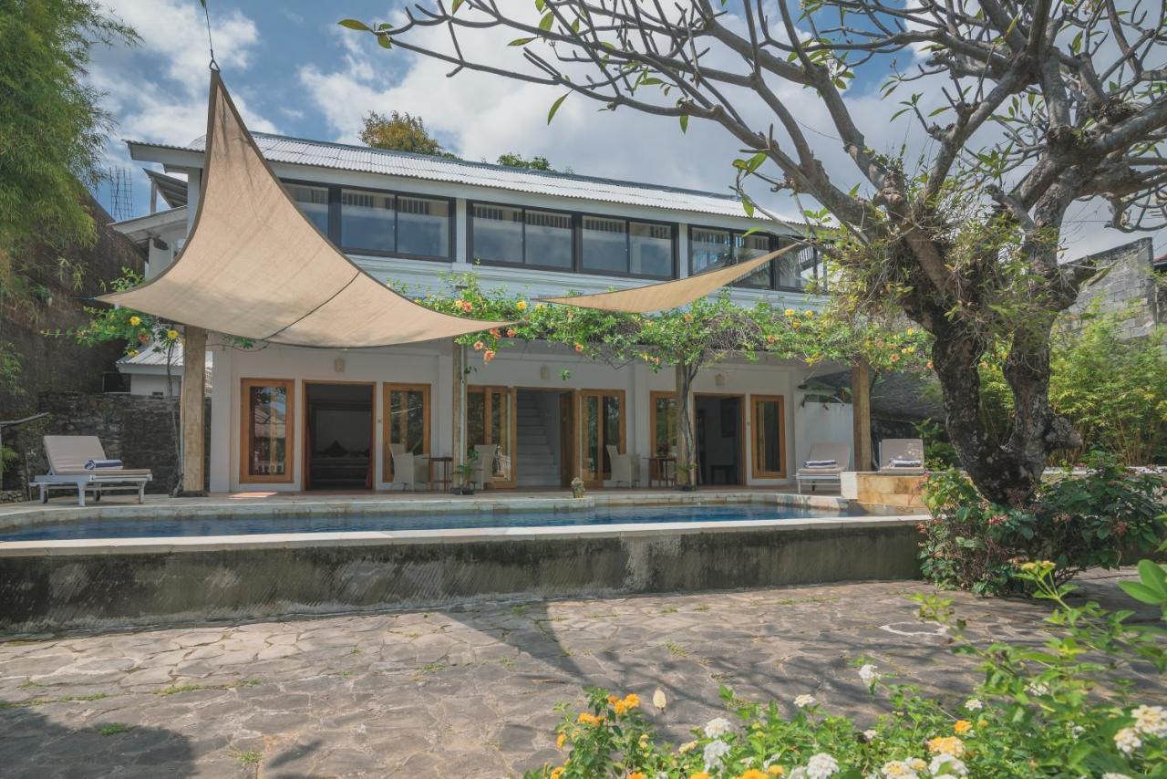 Villa Dinding Batu Singaraja  Bagian luar foto