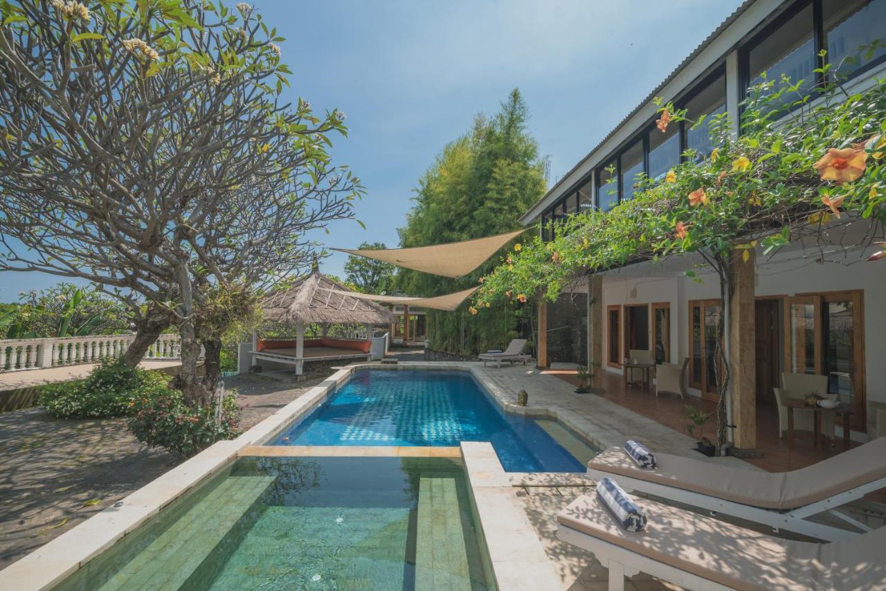 Villa Dinding Batu Singaraja  Bagian luar foto