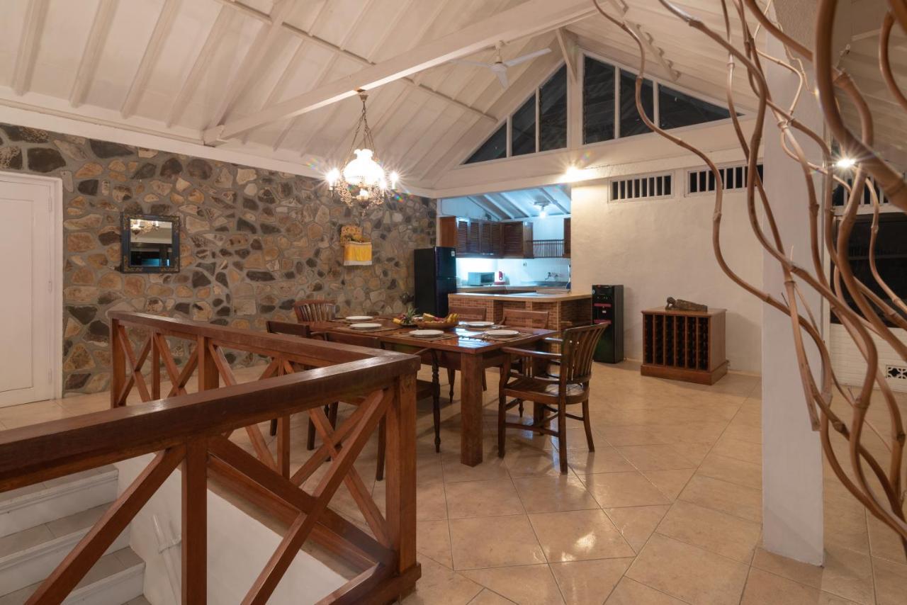Villa Dinding Batu Singaraja  Bagian luar foto